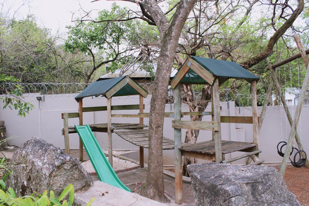 Hotel Vineyard On The Hill Mbombela Esterno foto